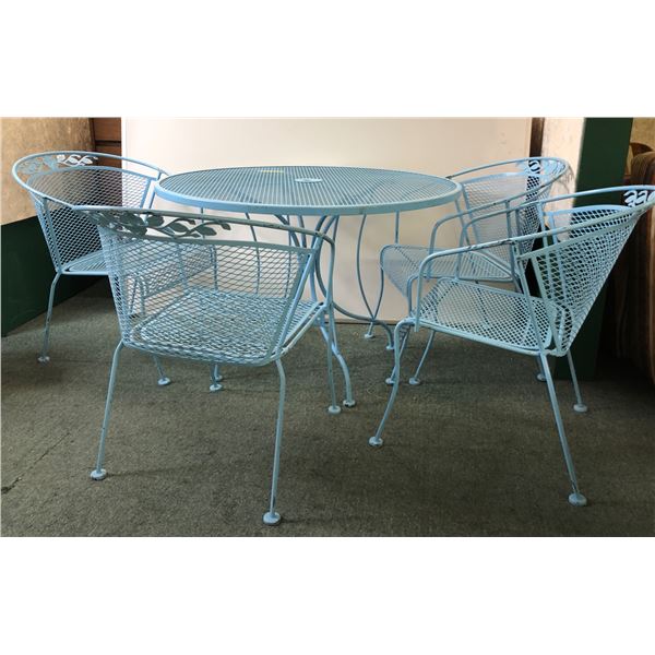 Wrought iron patio set 42in D table & chairs
