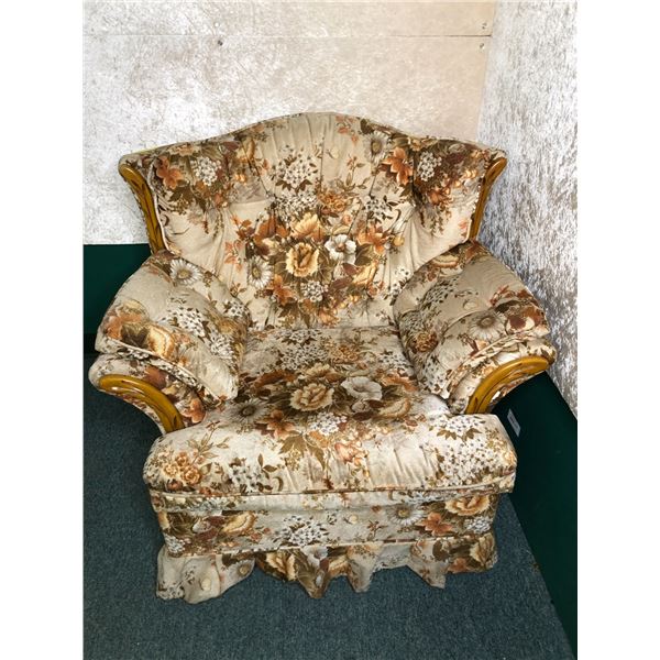 Floral arm swivel living room chair
