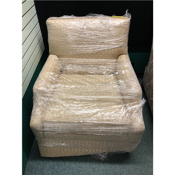 Fabric swivel living room chair