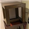 Image 3 : 2 End tables
