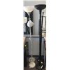 Image 2 : Lot of 4 assorted floor lamps