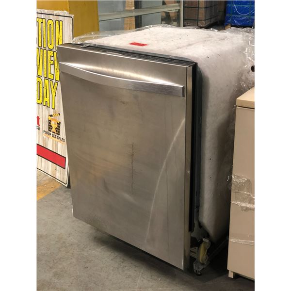 WHIRLPOOL Gold Series dishwasher - model WDT790SAYM0 (not tested, as is)