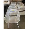 Image 1 : 5 Metal outdoor chairs