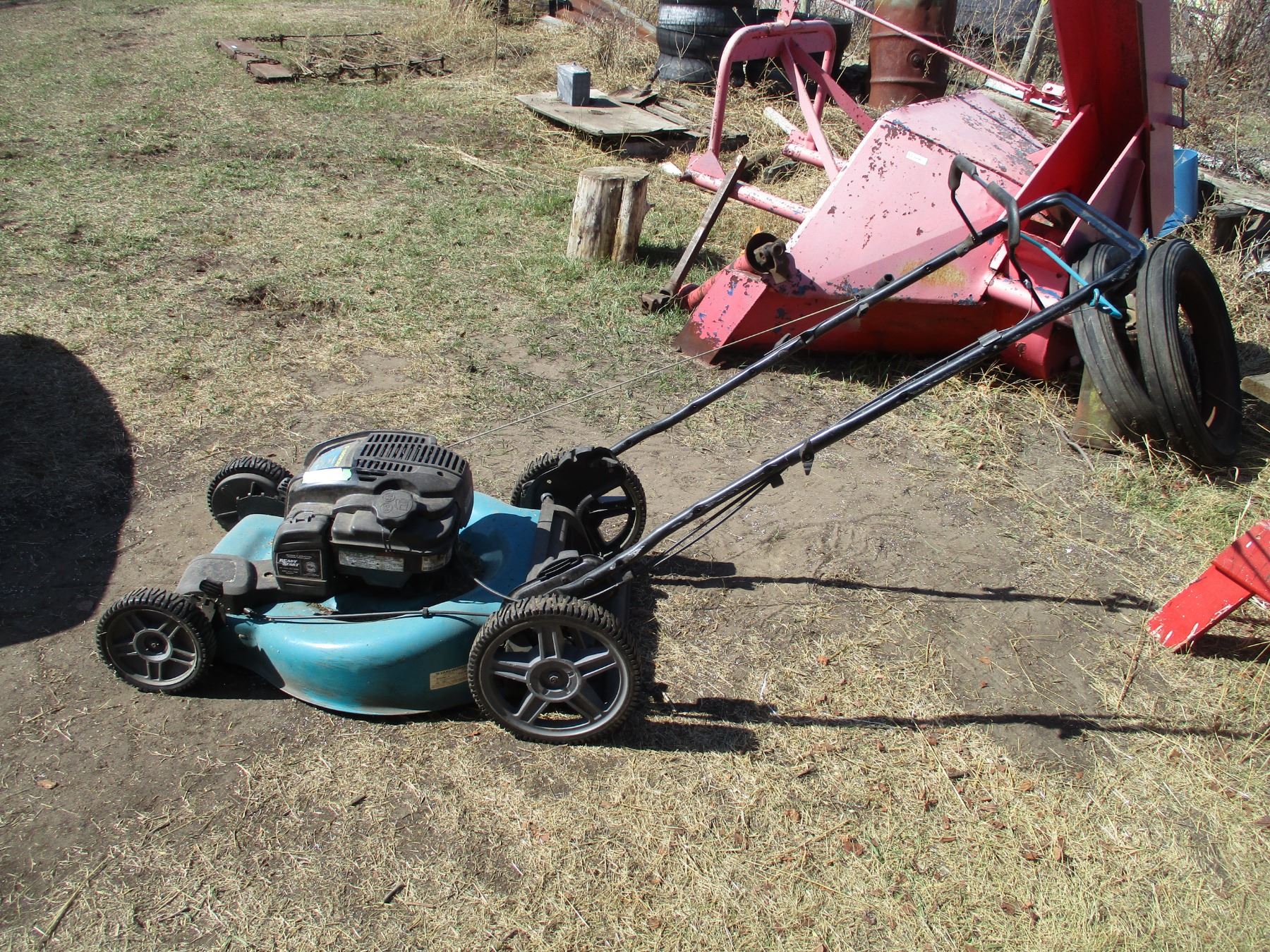 Ready Start Yardworks Lawn Mower Briggs & Stratton Ready Start Engine (163cc 7.25 ...