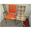 Image 1 : (2) Vintage Chairs