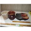 Image 1 : Wooden Shoes, Vase, Clothes Pins