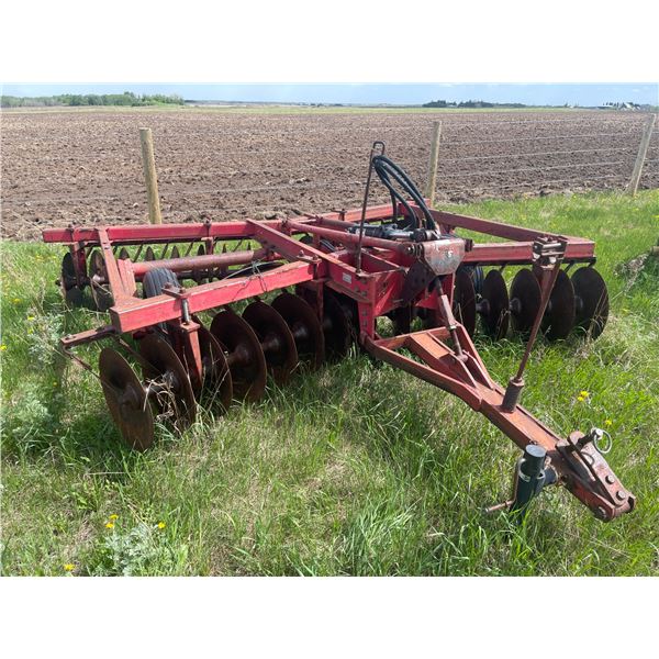 Massey Ferguson Crop Tractor Attachment Model52 - Serial#1127-004379