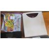 Image 3 : 3 bathroom scales and deer shower curtain