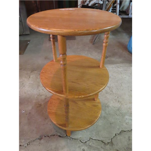 Décor stand- wood - 29"x 16"