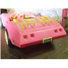Image 4 : "Barbie Dream 'Vette Glamour on the Go" car - by Mattel Canada