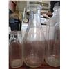 Image 3 : 3 vintage milk bottles
