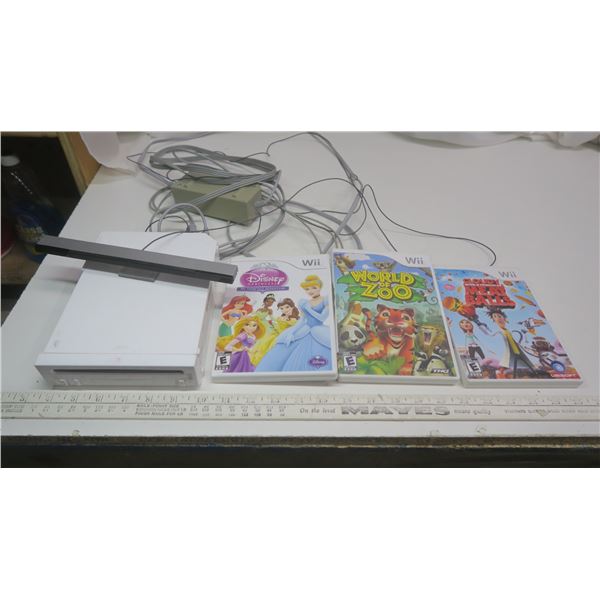 Wii console and games - no controllers