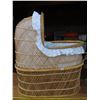 Image 1 : Baby Bassinet