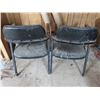 Image 2 : 2 Chairs