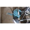 Image 3 : golf caddy and 2 watering cans
