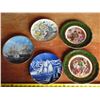Image 1 : 5 Painted decorative plates
