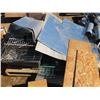 Image 3 : Large lot of scrap construction materials (4 pallets)