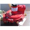Image 3 : 810L LP-Gas regulator (Looks new) + Sherwood 823H LP-gas regulator- used