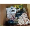 Image 2 : 19"x19"x17" Storage unit mystery box of assorted items - Household