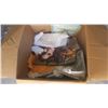 Image 2 : 18"x18"x27" Storage unit mystery box of assorted items - housewares