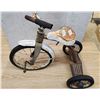 Image 3 : Vintage child's tricycle - made in Canada