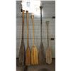 Image 4 : 5 Vintage canoe paddles
