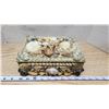 Image 3 : Very old, sea shell covered jewelry box - very nice