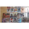 Image 2 : 50 Assorted hockey cards