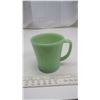 Image 1 : 1 FireKing Green Mug - no chips