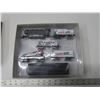 Image 2 : mac tools die-cast collectors 6-pc train set (certificate enclosed) H.O. Castrol GTX