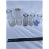 Image 1 : 5 vintage milk bottles