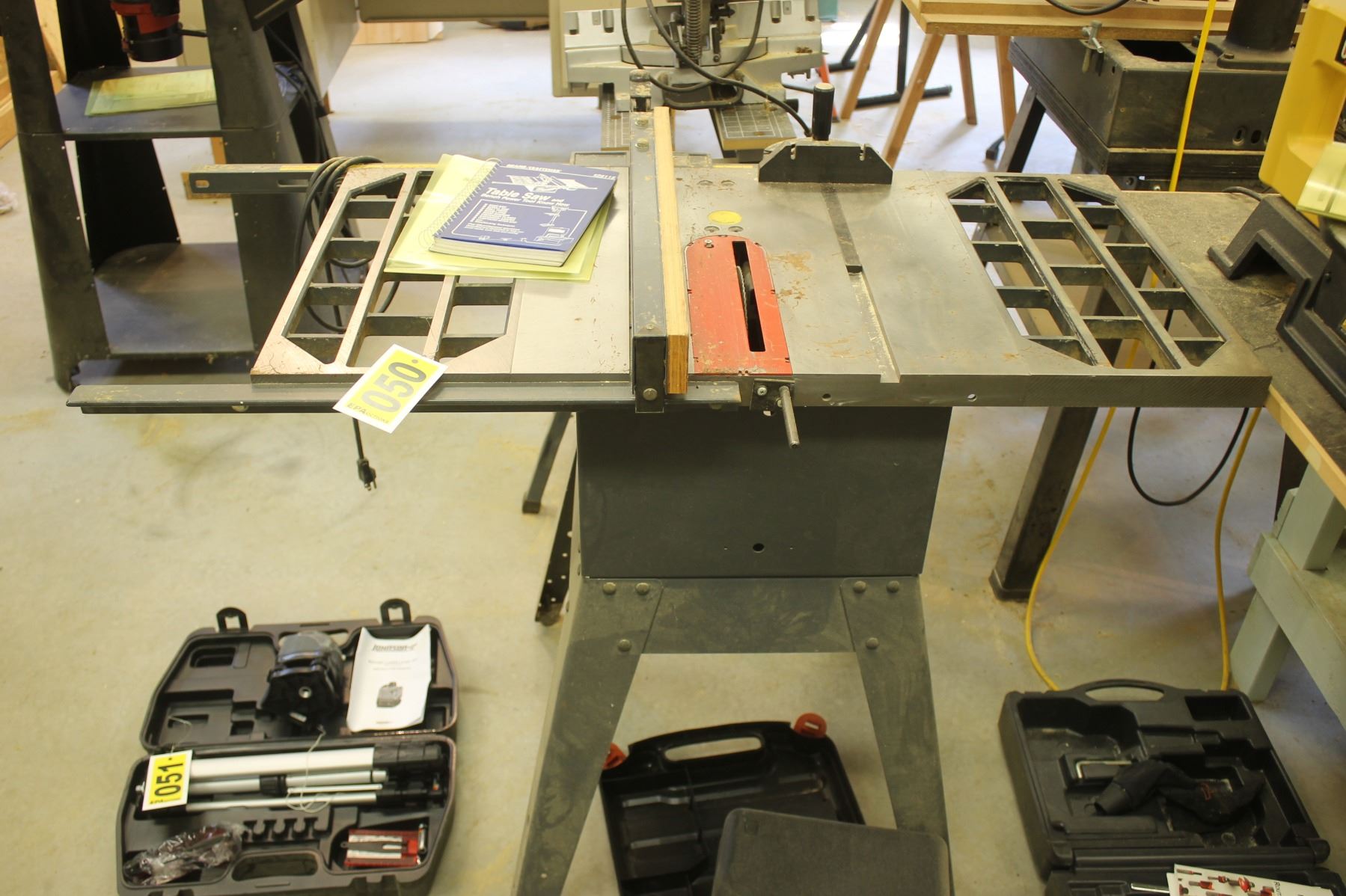Craftsman 10" table saw