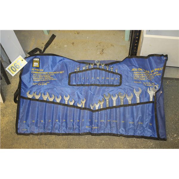 30 pc Wrench set, Imperial & metric
