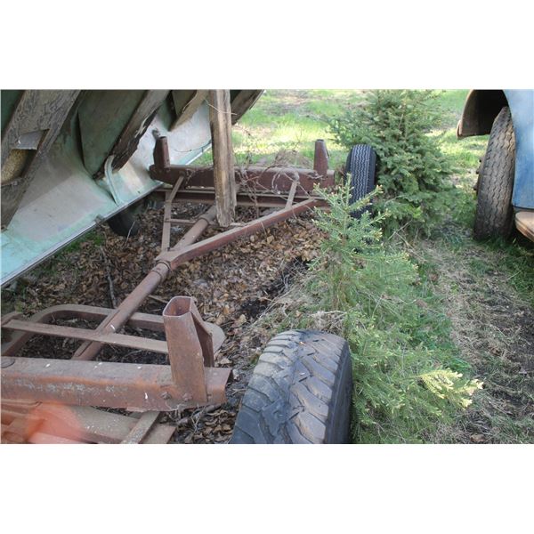 Steel frame hay wagon
