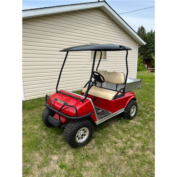 Club Car, battery operated golf cart, 2 seater c/w charger(requires 6- batteries, otherwise very nic