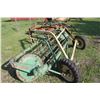 Image 2 : JD 640, 4 bar hay rake