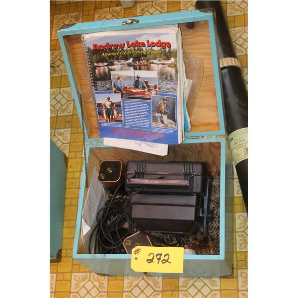 Fish finder and case