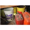 Image 2 : 3- Jerry cans and misc. oils