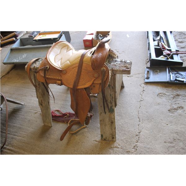 Small stock saddle, Nice condition