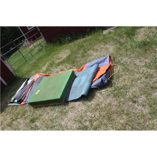 Tarps, floor covering  & green stand
