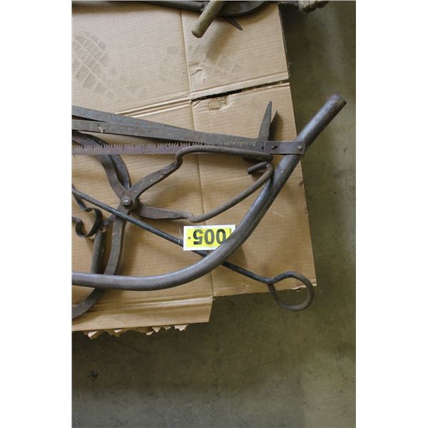 Swede saw-lee thongs sheep sheers.