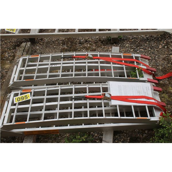 Arch Aluminum load ramps.