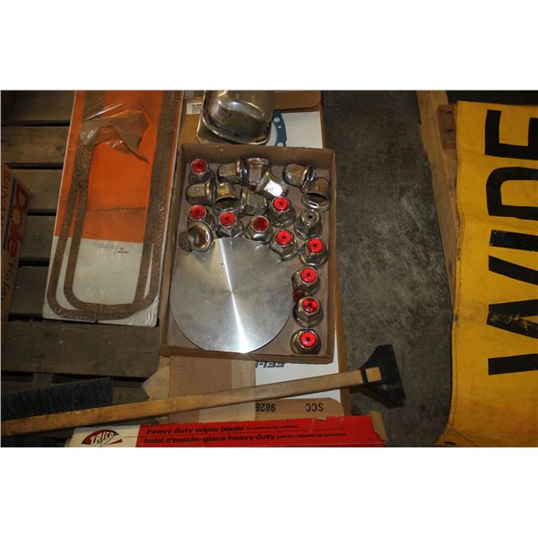 Hydraulic jack, heavy duty wiper blades, gasket set, valve covers and small mud flaps.