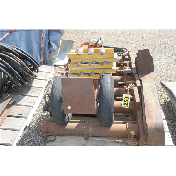 6 Hyd. jacks, 6 lift lags, 5 sets rollers, jack dolly.
