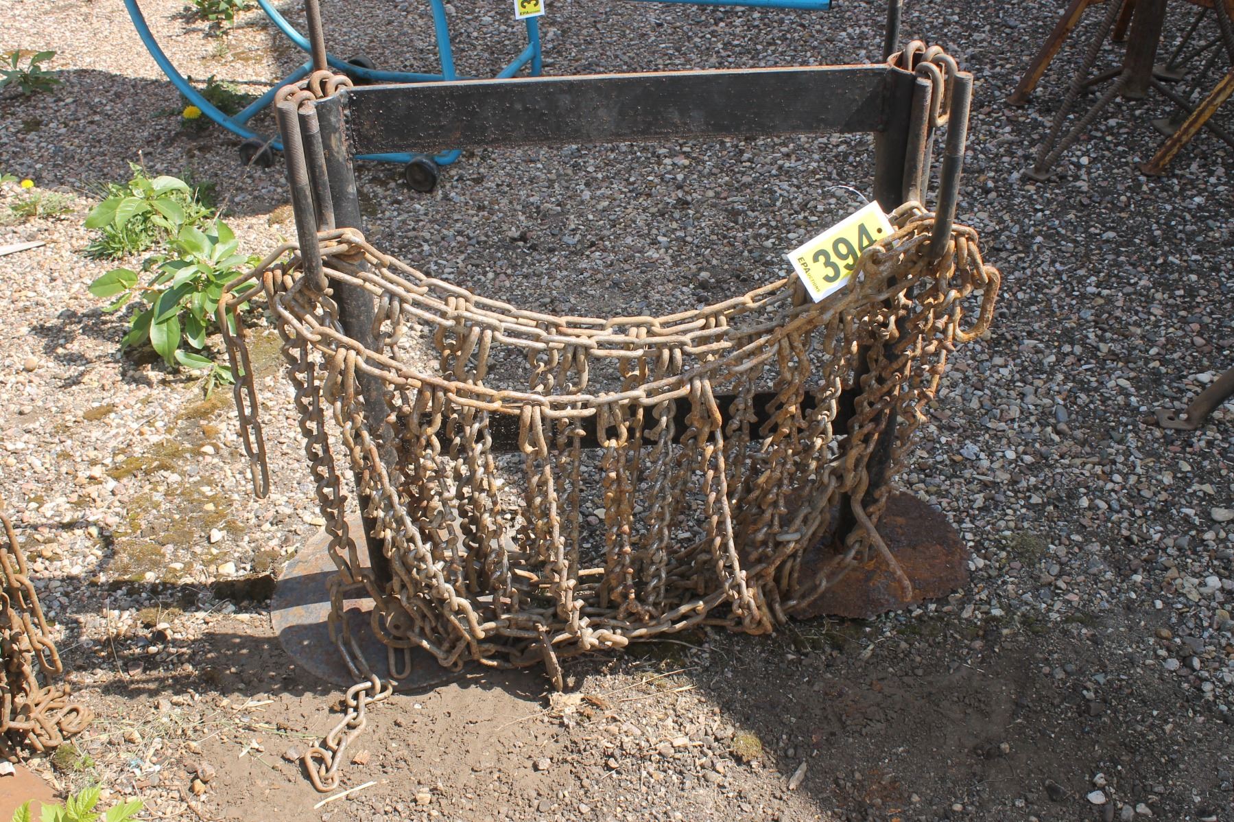 Tire chain rack (small)