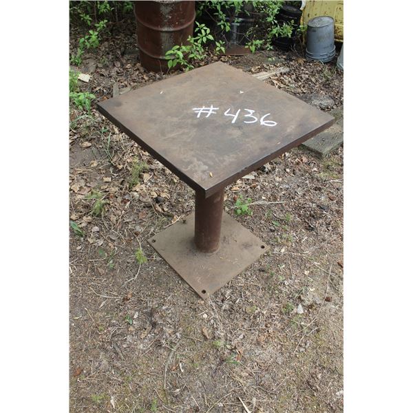 22"x22" Welding table