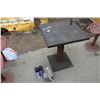 Image 1 : Welding table 22"x22"