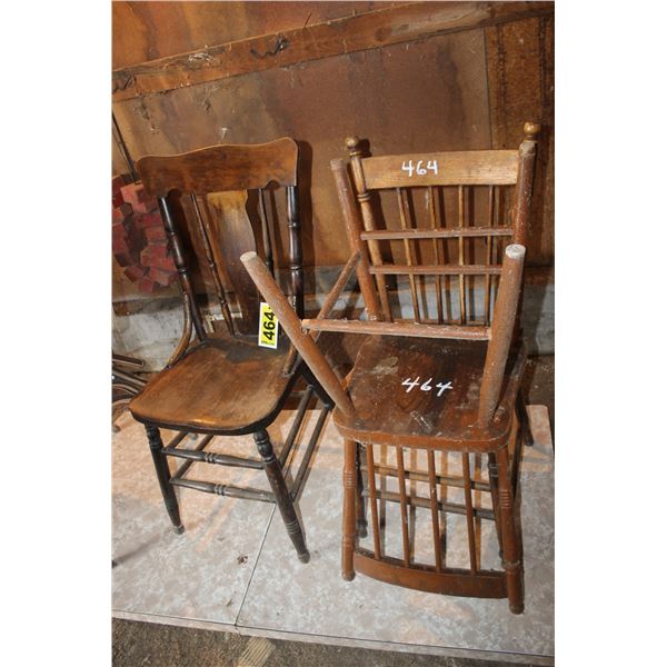 (3) Wooden chairs.