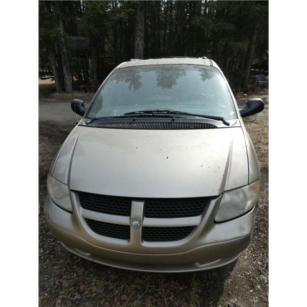 2002 Dodge Caravan 4 door ,automatic,full load,