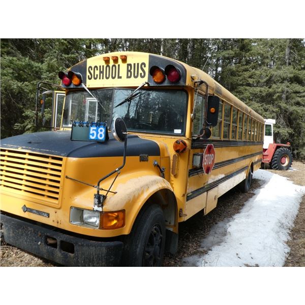 1996 International 4800 School bus.DT466